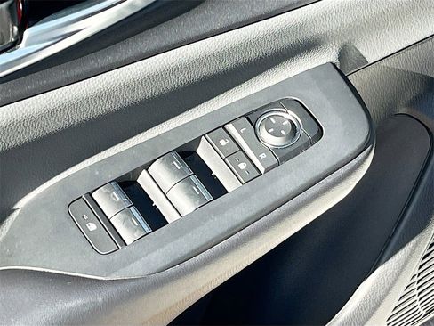 Used 2026 Toyota Prius Limited image 17