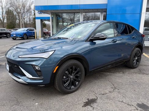 Used 2024 Buick Envista Sport Touring w/ Convenience I Package image 1