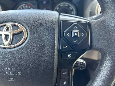Used 2022 Toyota Tacoma SR RWD image 15