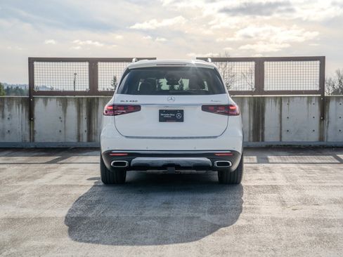 Used 2025 Mercedes-Benz GLS 450 4MATIC image 6