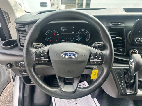 Used 2025 Ford Transit 250 Low Roof w/ Exterior Upgrade Package RWD image 18