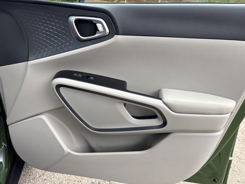 Used 2021 Kia Soul EX w/ Paint Protection Package image 13