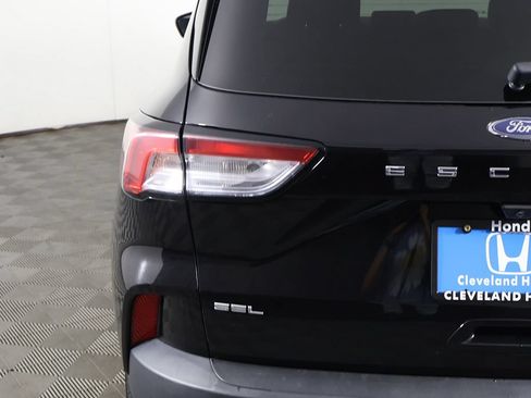 Used 2022 Ford Escape SEL FWD image 13