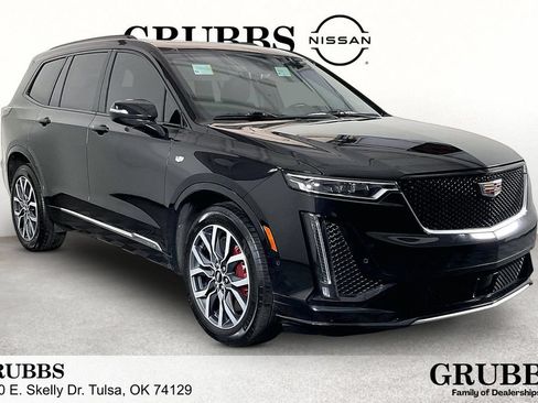Used 2024 Cadillac XT6 Sport w/ Platinum Package AWD/4WD image 1