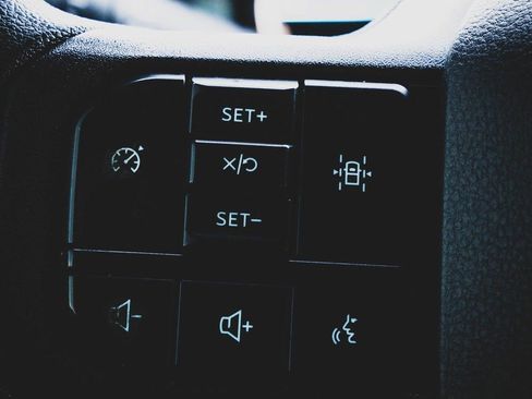 Used 2022 Ford F150 XL w/ STX Appearance Package image 10