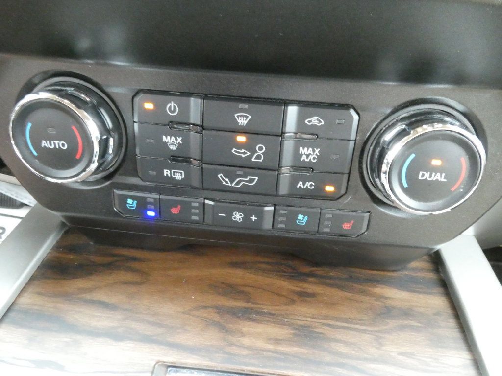 Used 2019 Ford F150 Lariat w/ Max Trailer Tow Package AWD/4WD image 28