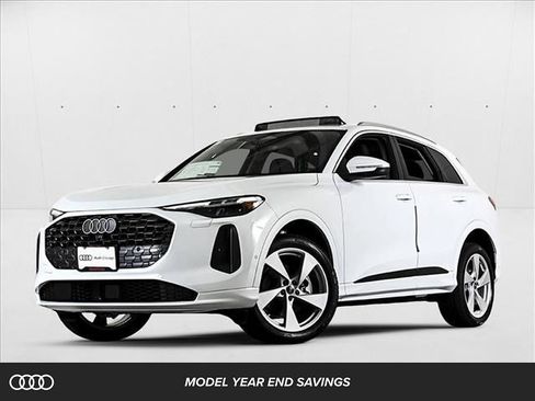 New 2025 Audi Q5 Premium Plus image 1