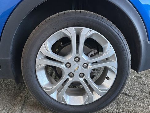 Used 2020 Chevrolet Bolt LT image 41