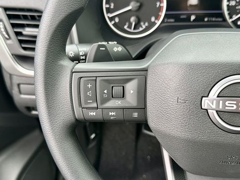 Used 2026 Nissan Rogue S image 13