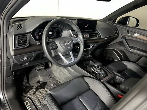 Used 2023 Audi Q5 2.0T Premium Plus w/ Premium Plus Package image 19