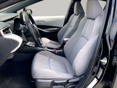 Used 2024 Toyota Corolla SE FWD image 8