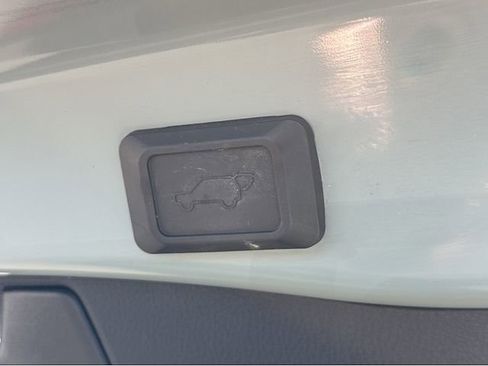 Used 2020 Toyota RAV4 XLE Premium w/ All Weather Liner Package image 21