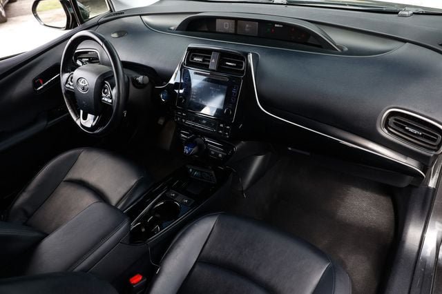 Used 2019 Toyota Prius XLE FWD image 19