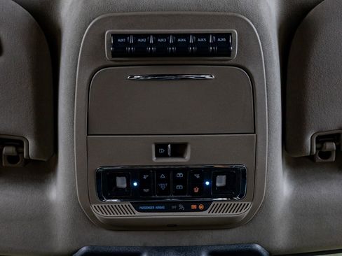 Used 2026 Ford F450 Platinum AWD/4WD image 30