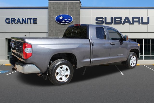 Used 2018 Toyota Tundra SR5 AWD/4WD image 12