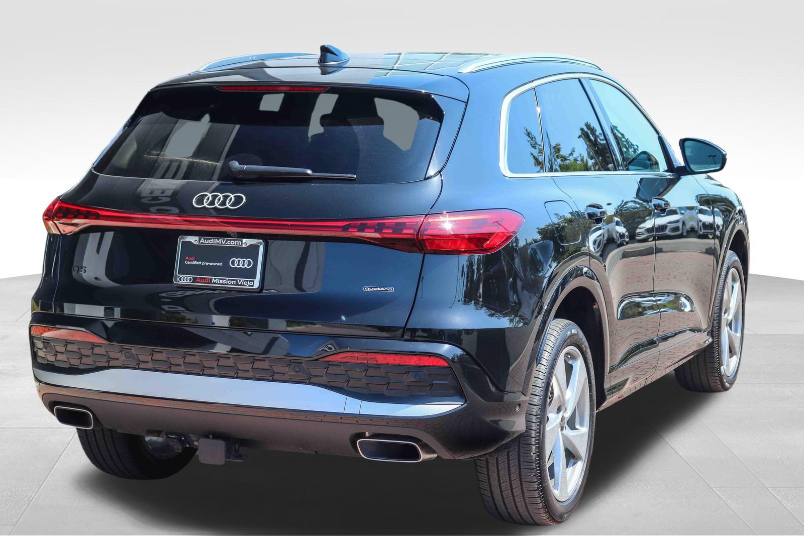 Certified 2025 Audi Q5 Premium w/ Premium Plus AWD/4WD image 8