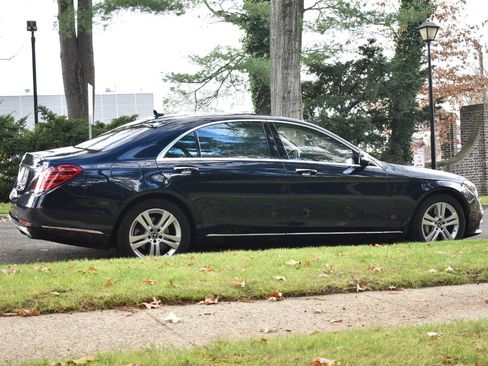 Used 2020 Mercedes-Benz S 560 4MATIC Sedan image 8