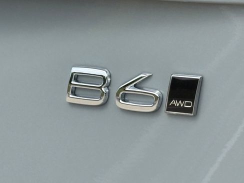 New 2026 Volvo XC90 B6 Ultra w/ Protection Package Premier AWD/4WD image 8