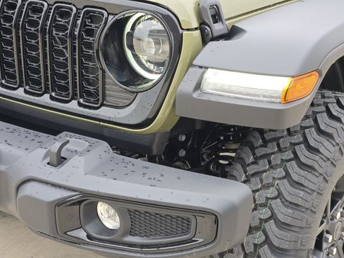 New 2026 Jeep Wrangler Unlimited Sport AWD/4WD image 7