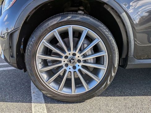 Used 2022 Mercedes-Benz GLC 300 4MATIC image 30