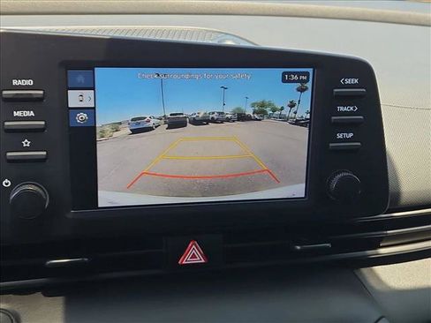 Used 2025 Hyundai Elantra Sport FWD image 18