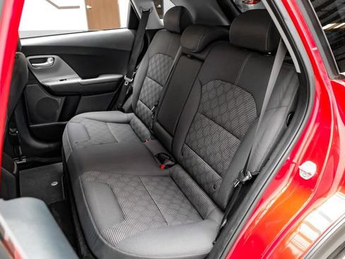 Used 2019 Kia Niro LX FWD image 38