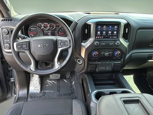 Used 2022 Chevrolet Silverado 1500 LT Trail Boss w/ Safety Package AWD/4WD image 10
