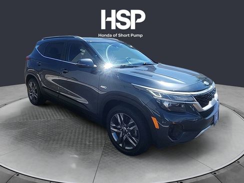 Used 2021 Kia Seltos S AWD/4WD image 7