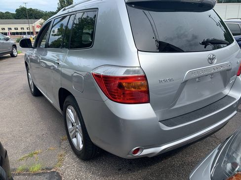 Used 2008 Toyota Highlander Limited AWD/4WD image 9