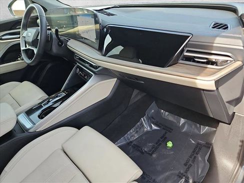 Certified 2025 Audi Q5 Premium Plus w/ Premium Plus image 23