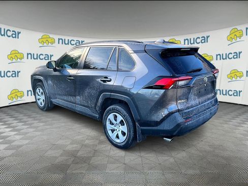 Certified 2019 Toyota RAV4 LE image 3