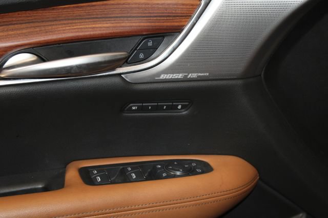 Certified 2025 Cadillac XT5 Premium Luxury AWD/4WD image 15