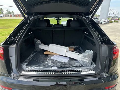 New 2026 Audi Q8 Prestige image 23