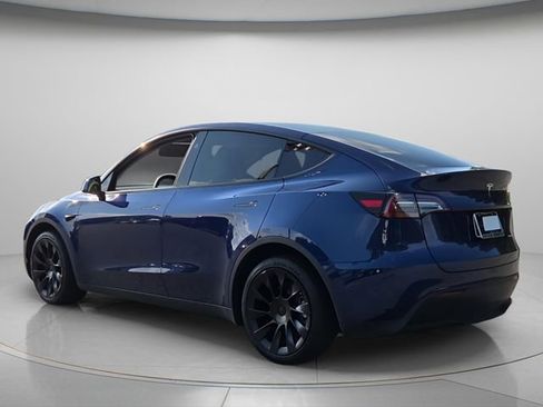 Used 2023 Tesla Model Y Long Range AWD/4WD image 6
