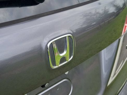 Used 2019 Honda Pilot Touring image 7