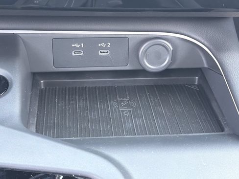 New 2026 Nissan Sentra SV w/ SV Convenience Package FWD image 10