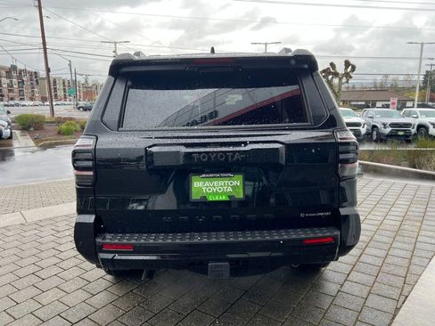 New 2026 Toyota 4Runner 4WD image 4