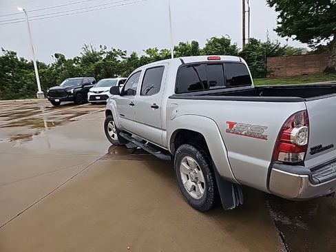 Used 2013 Toyota Tacoma PreRunner w/ SR5 Pkg image 5