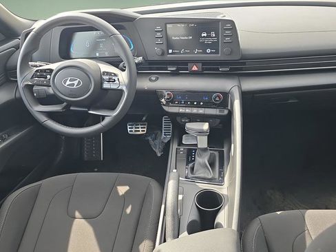 New 2026 Hyundai Elantra Sport FWD image 23