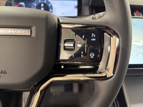 Used 2024 Land Rover Range Rover Evoque S image 13