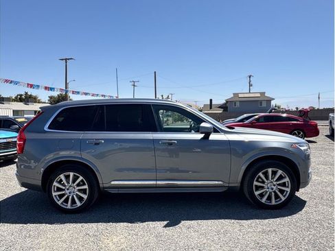 Used 2018 Volvo XC90 T6 Inscription w/ Convenience Package AWD/4WD image 4