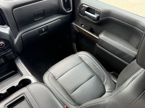 Used 2020 Chevrolet Silverado 1500 LT Trail Boss AWD/4WD image 22