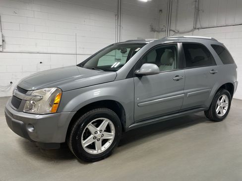 Used 2006 Chevrolet Equinox LT w/ LT Preferred Equipment Group AWD/4WD image 1