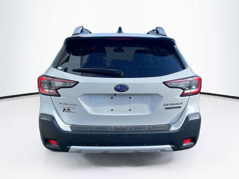 Used 2024 Subaru Outback Touring XT w/ Popular Package #2 image 9