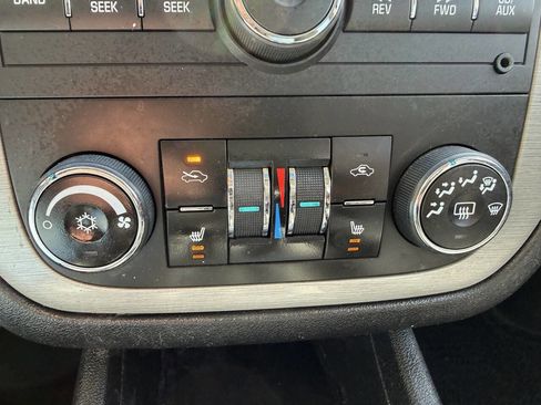 Used 2008 Chevrolet Impala LT w/ Luxury Edition Package FWD image 19