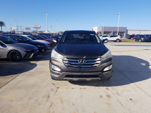 Used 2013 Hyundai Santa Fe Sport 2.0T w/ Technology Pkg image 2