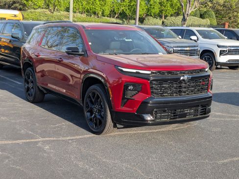 New 2026 Chevrolet Traverse RS FWD image 2