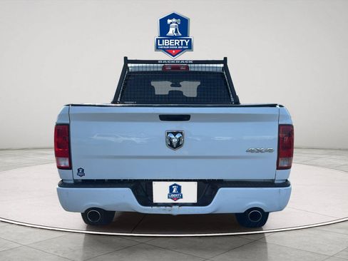 Used 2014 RAM 1500 Express AWD/4WD image 9
