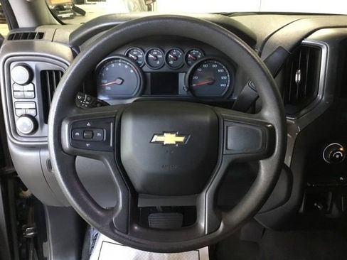Used 2020 Chevrolet Silverado 1500 Custom w/ Custom Value Package image 34