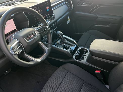 Used 2026 GMC Canyon Elevation RWD image 10